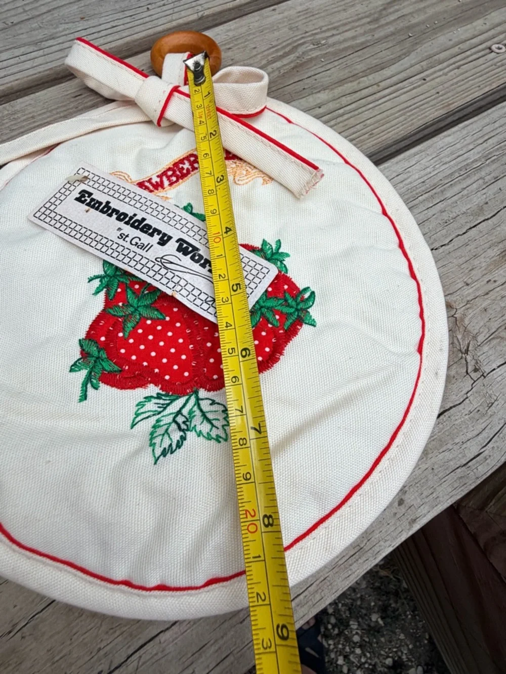 Vintage Strawberry Embroidered Pot Holder Cottagecore Kitchen Decor